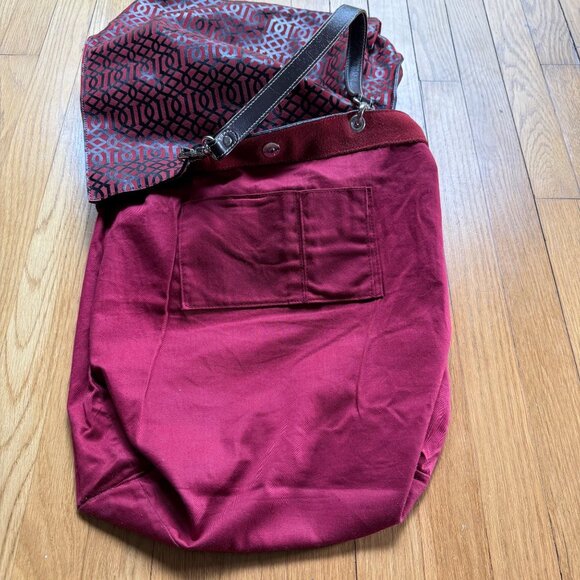 J. McLaughlin Red Printed Shopper Handbag - Picture 12 of 16